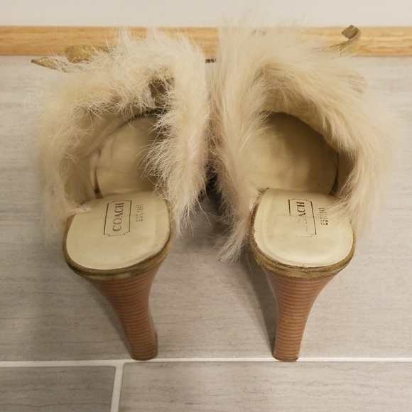 Coach "Kristy" Suede Mule with fur - Picture 3 of 8